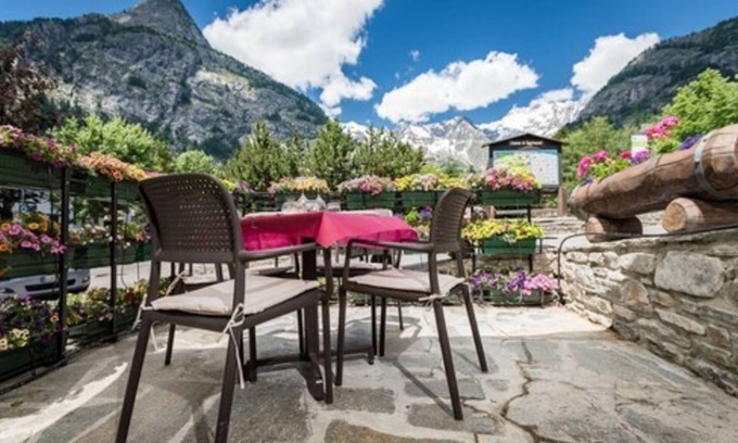Courmayeur Hotel | Hotel Lo Scoiattolo