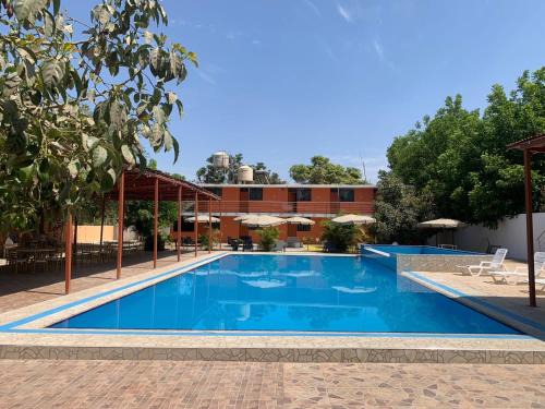 La Tinguiña Hotel | Hotel Los Pecanos
