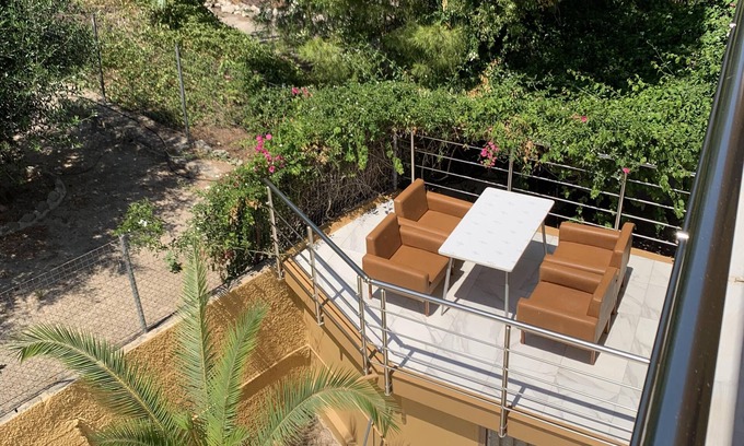 Agia Marina Casa | HOTEL LUCY JUNTO AL MAR