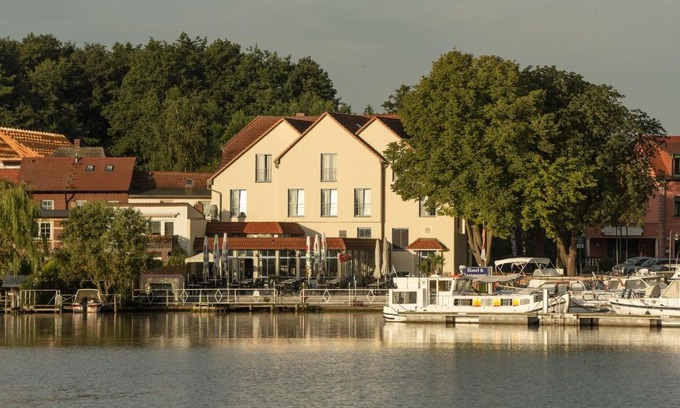 Muritz Hotel | Hotel Müritzterrasse
