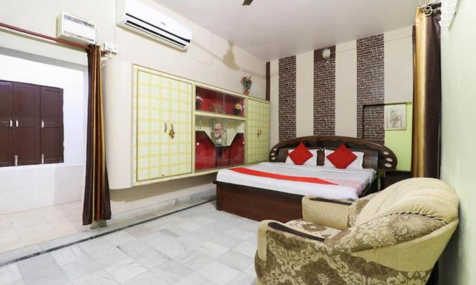 Misrikh Apartamento | Hotel madhava