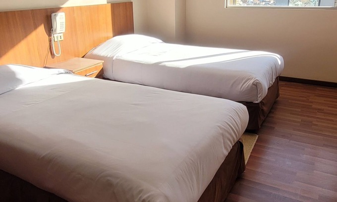 Downtown La Paz Hotel | Hotel Madrid