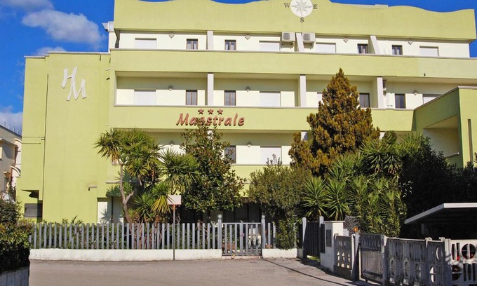 Porto d'Ascoli Hotel | Hotel Maestrale