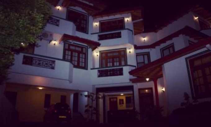 Battaramulla Casa | Hotel Mandakini