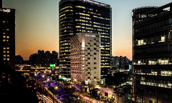 Hoehyeon-dong Hotel | Hotel MANU
