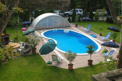 Tisztviselotelep Hotel | Hotel Manzard Panzio