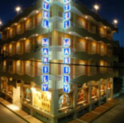 Pyrgos Hotel | Hotel Marily