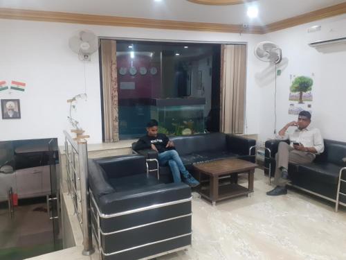 Dwarka Hotel | Hotel Marina