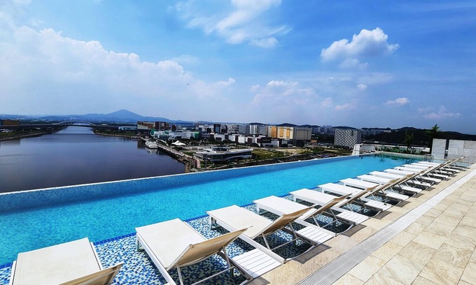 Gimpo Hotel | Hotel Marinabay Seoul Ara
