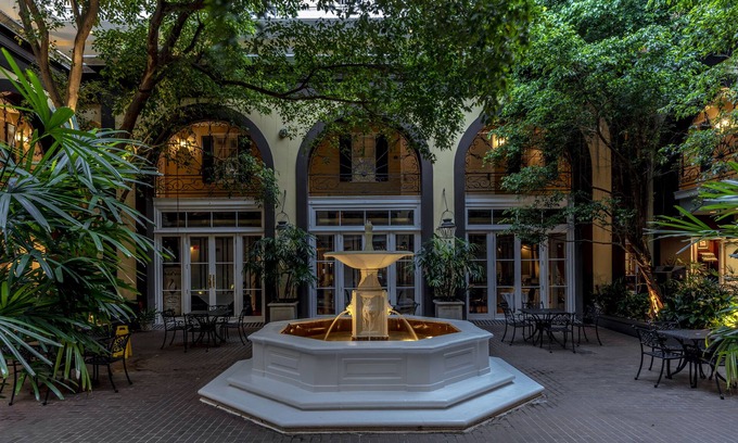 French Quarter Hotel | Hotel Mazarin