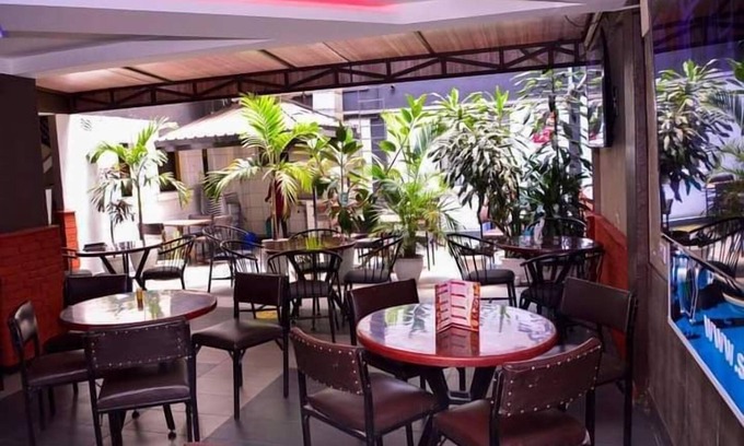 Central Business District Cama Y Desayuno | Hotel Mercury