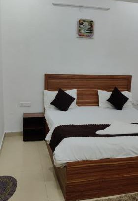 Noida Hotel | Hotel Metro View Sector 51