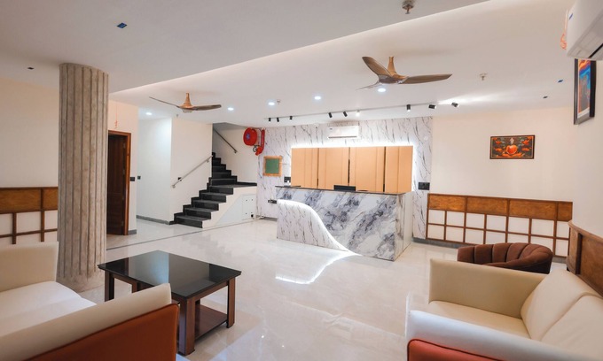 Mohali Hotel | Hotel Milanza