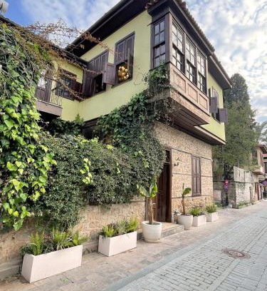 Kaleici Hotel | Hotel Mille Kaleiçi