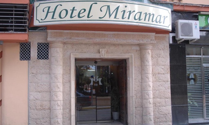 La Línea de la Concepción Hotel | Hotel Miramar
