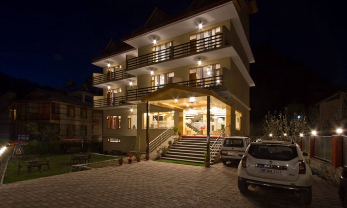 Manali Hotel | Hotel Mountain Abode