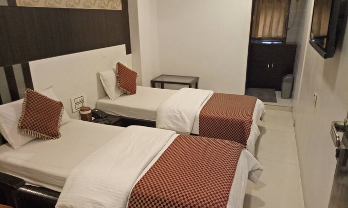 Vashi Hotel | Hotel Navi Mumbai