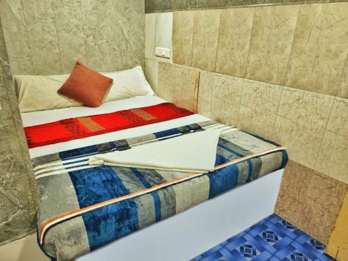 Prabhadevi Casa | Hotel new amaan palace