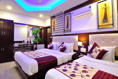 Paharganj Hotel | Hotel Nirmal Mahal - Paharganj - New Delhi