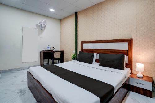 Faridabad Hotel | Hotel O Blackberry