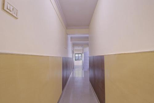 Jayanagar Hotel | Hotel O Blue Inn Near Jayadeva Hospital