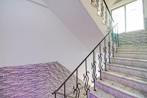 Kolkata Hotel | Hotel O Diamond Residency