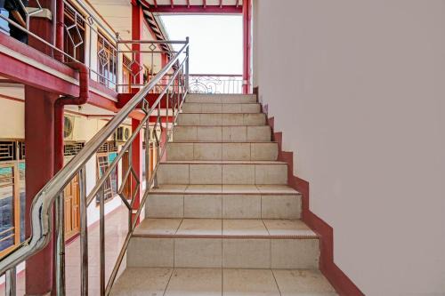 Cileunyi Hotel | Hotel O Fj Guest House
