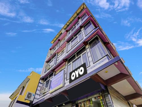 Anand Hotel | Hotel O Gangeshwar