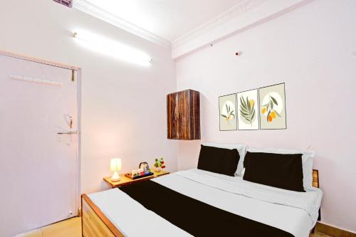 Hyderabad Hotel | Hotel O JK Lodge
