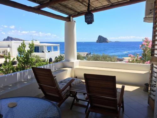 Panarea Hotel | Hotel O Palmo