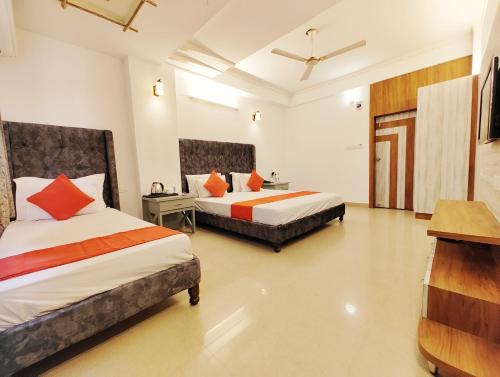 Paota Hotel | Hotel Omni Plaza