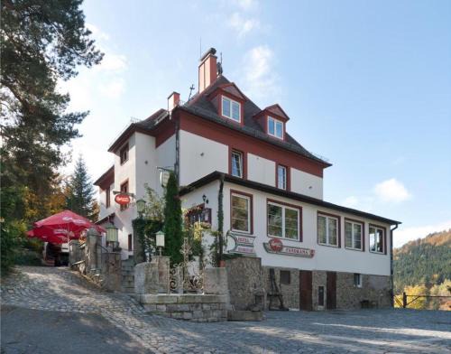 Jachymov Cama Y Desayuno | Hotel Panorama