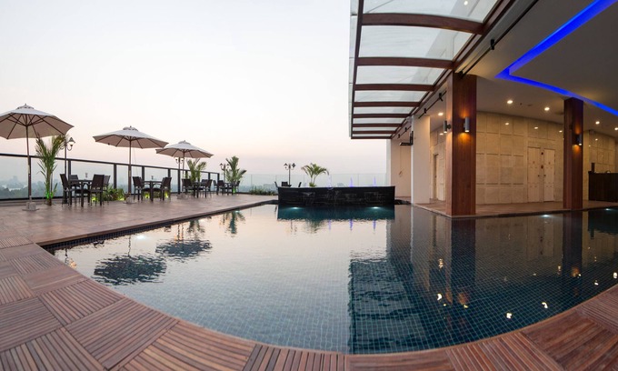 Mayangone Hotel | Hotel Parami