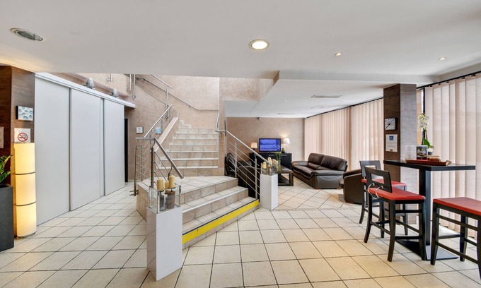 Villejuif Hotel | Hotel Paris Pacific