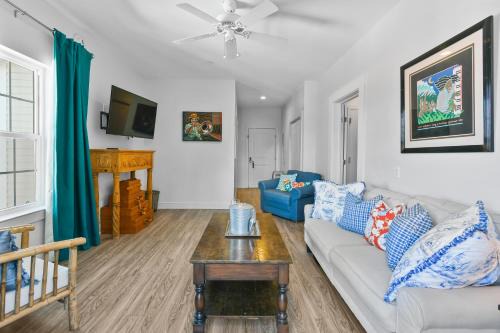 Pass Christian Apartamento | Hotel Pass Christian Junior Suite 303