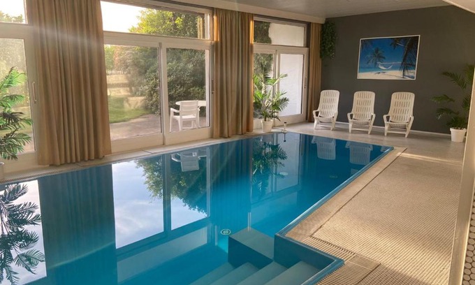Neusatz Casa | Hotel Pension Linz