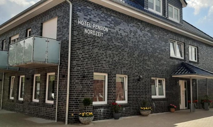 Norddeich Casa | Hotel Pension Nordzeit