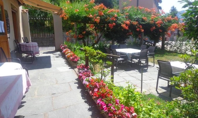 Purasca Casa | Hotel pensione serena