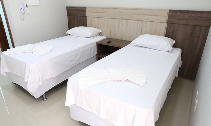 Palmas Hotel | Hotel PetroShop