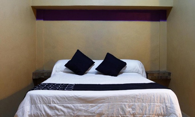 Monterrey Hotel | Hotell Platino