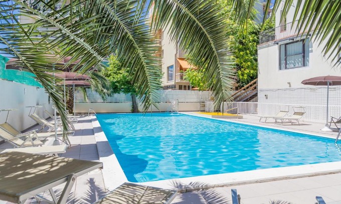 Cattolica Hotel | Hotel Plaza con piscina