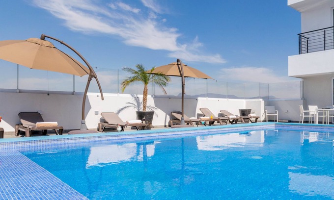 León Hotel | Hotel Plaza Stadium