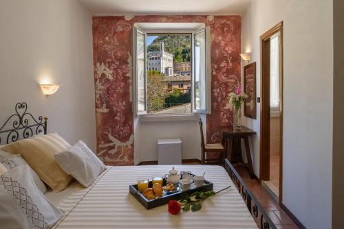 Gubbio Hotel | Hotel Porta Marmorea