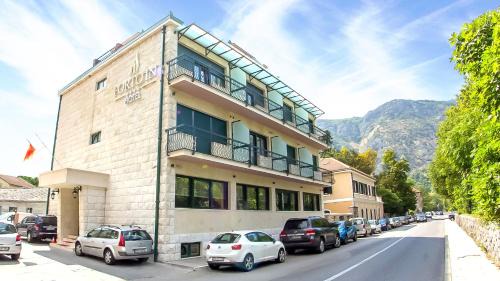 Skaljari Hotel | Hotel Porto In