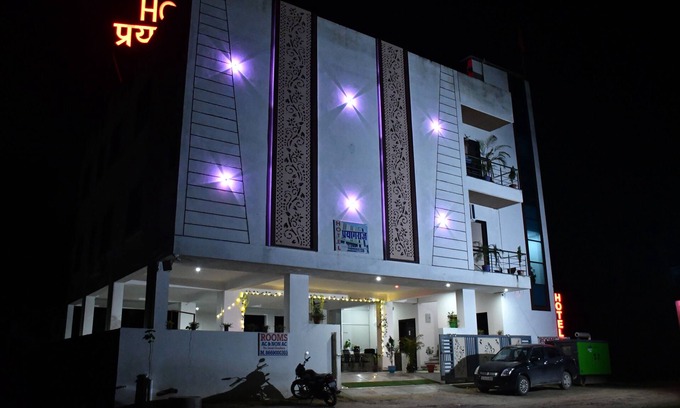 Shri Madhopur Hotel | Hotel Prayagraj
