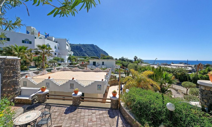 Forio Hotel | Hotel Punta Imperatore