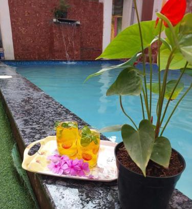 Calangute Hotel | Hotel Queen Queen Sea