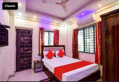 New Town Hotel | Hotel R S Villa Kolkata