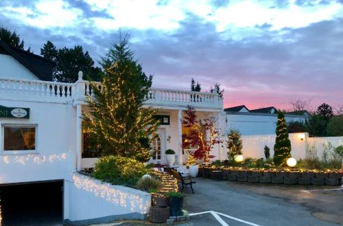 Großenbaum Hotel | Hotel Ramor Garni