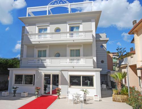 Marina Centro Hotel | Hotel Residence Villa Del Mare